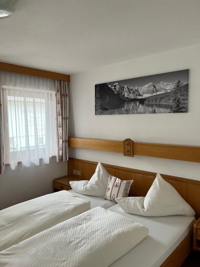 Hotel Pension Siggi Sankt Leonhard im Pitztal Exterior photo